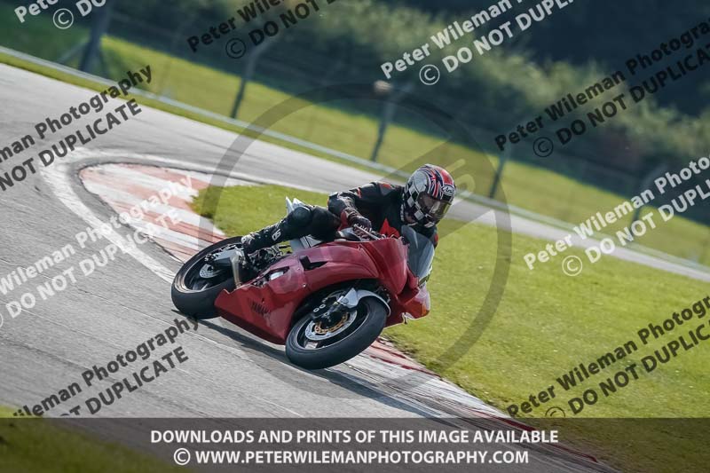 donington no limits trackday;donington park photographs;donington trackday photographs;no limits trackdays;peter wileman photography;trackday digital images;trackday photos